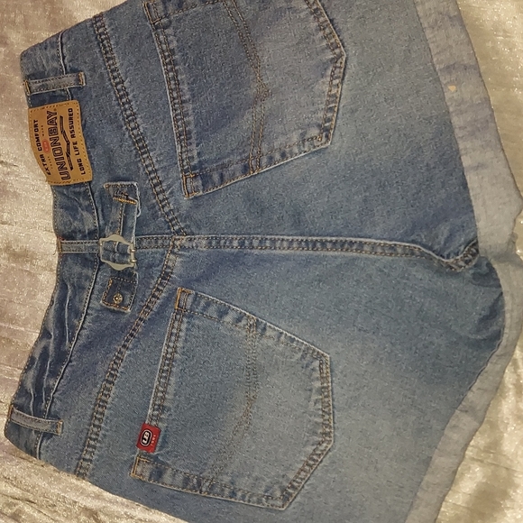 Union Bay high waisted jean shorts - Picture 3 of 3